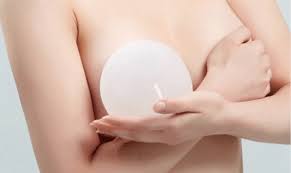 nâng ngực có đau nhiều không